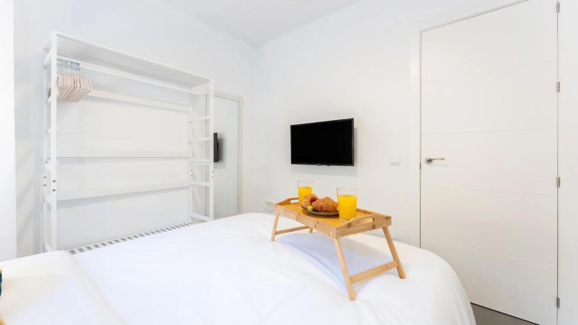 Alcaine City Center Apartment Màlaga