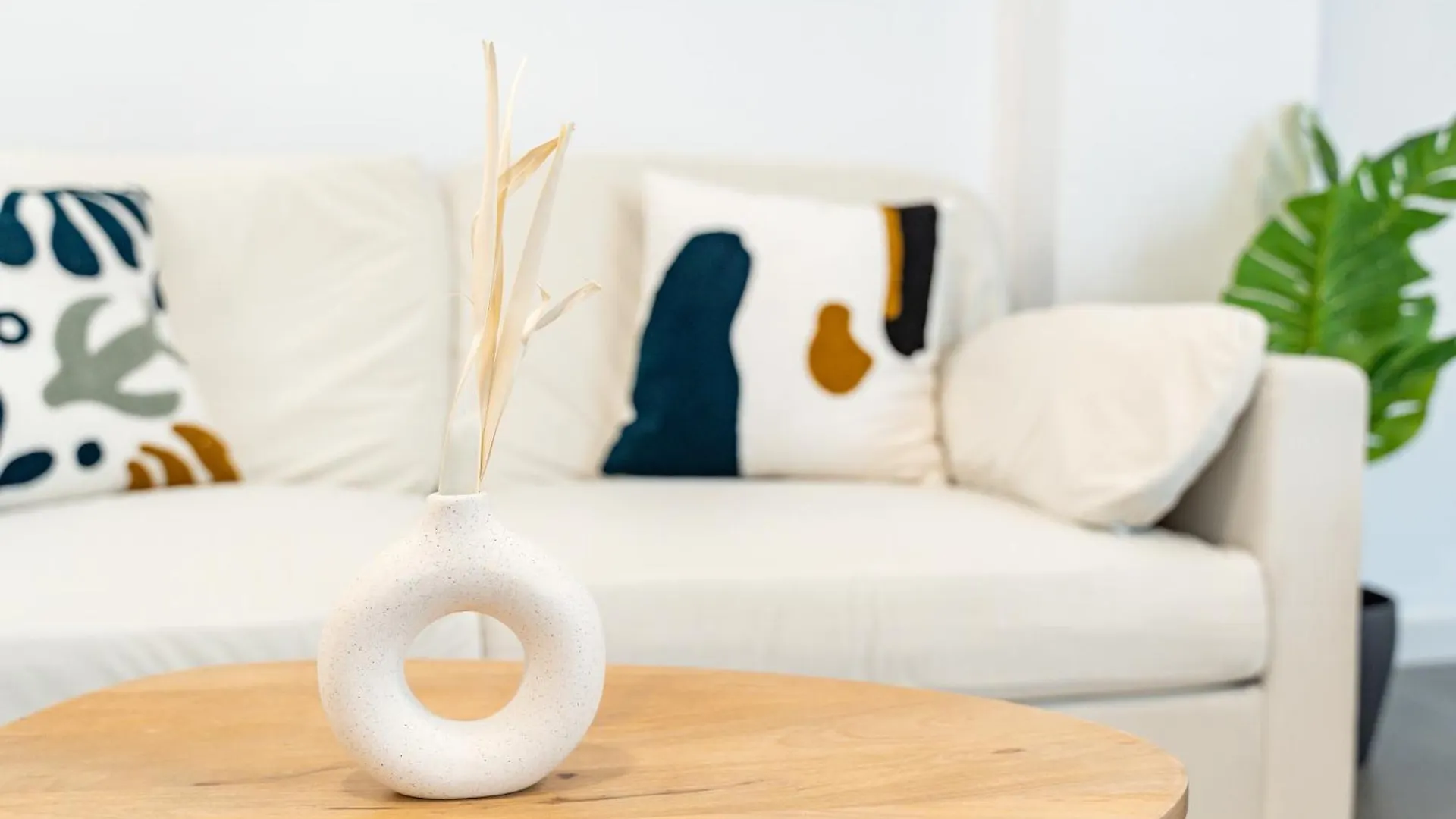 Alcaine City Center Apartment Màlaga