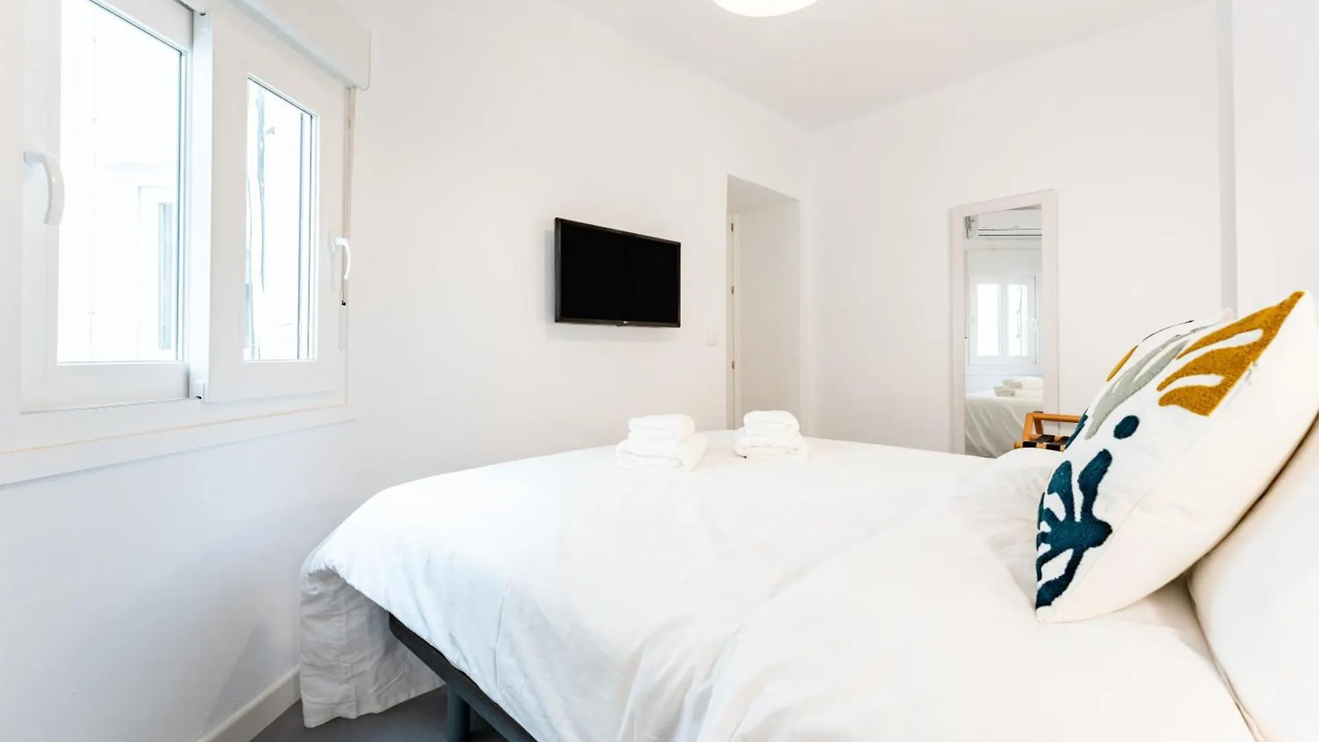 Alcaine City Center Apartment Malaga 0*,